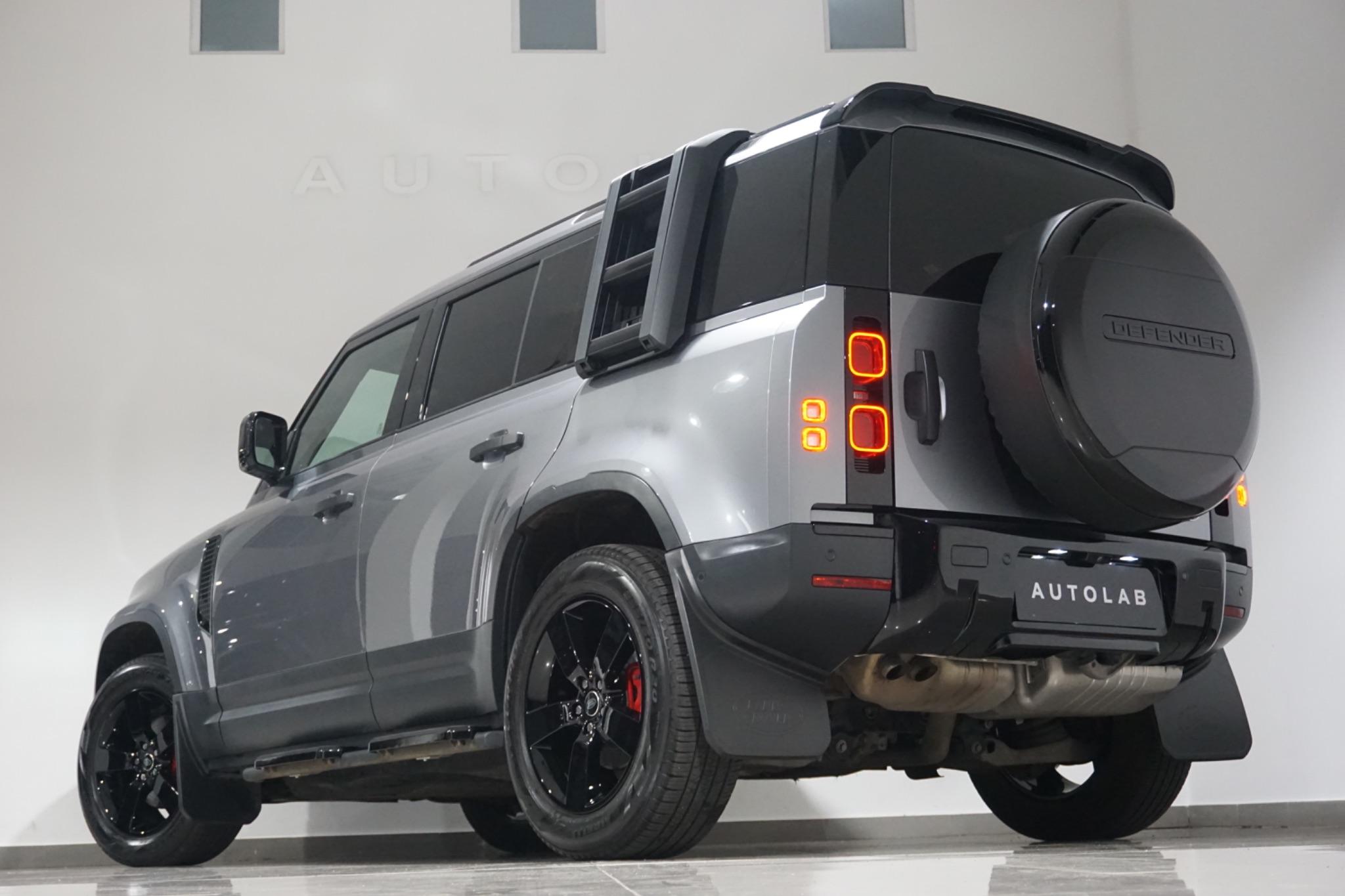 Land Rover Defender 110 3.0 D250 MHEV Hard Top SUV Auto 4WD MWB Euro 6 (s/s) 5dr